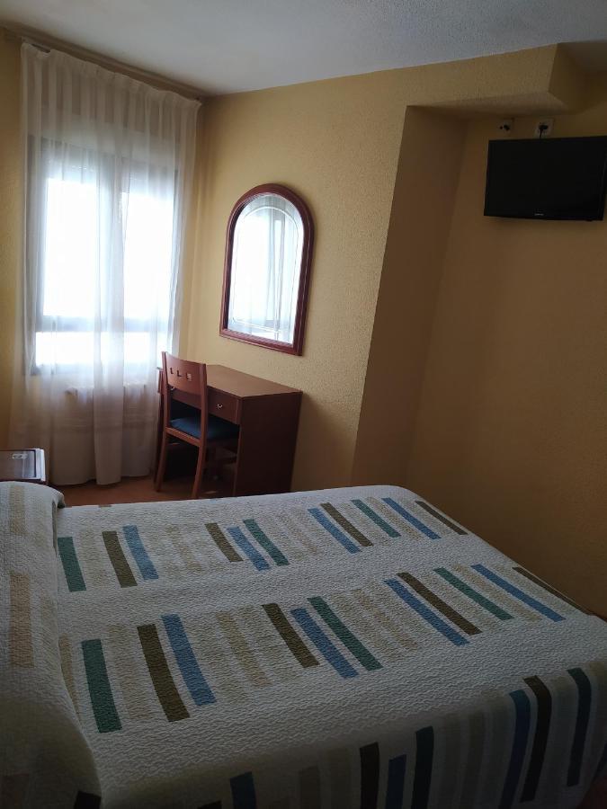 Hostal Guzman El Bueno By Gaiarooms León Exteriör bild