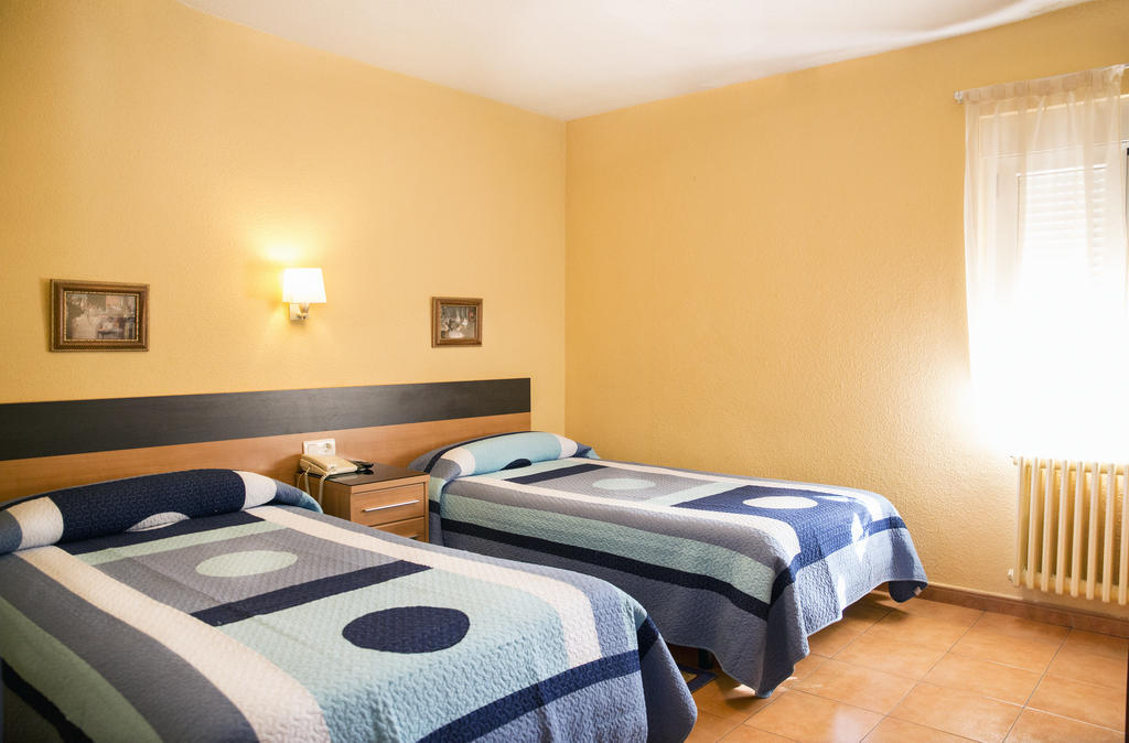 Hostal Guzman El Bueno By Gaiarooms León Rum bild