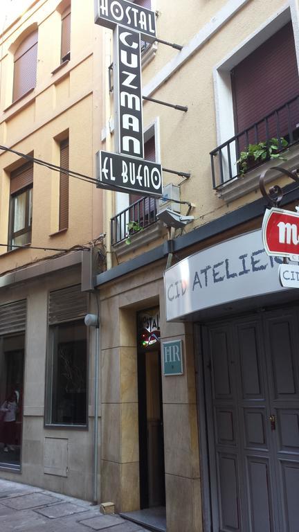 Hostal Guzman El Bueno By Gaiarooms León Exteriör bild