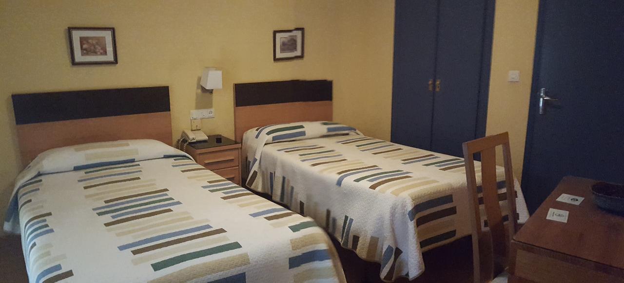 Hostal Guzman El Bueno By Gaiarooms León Exteriör bild