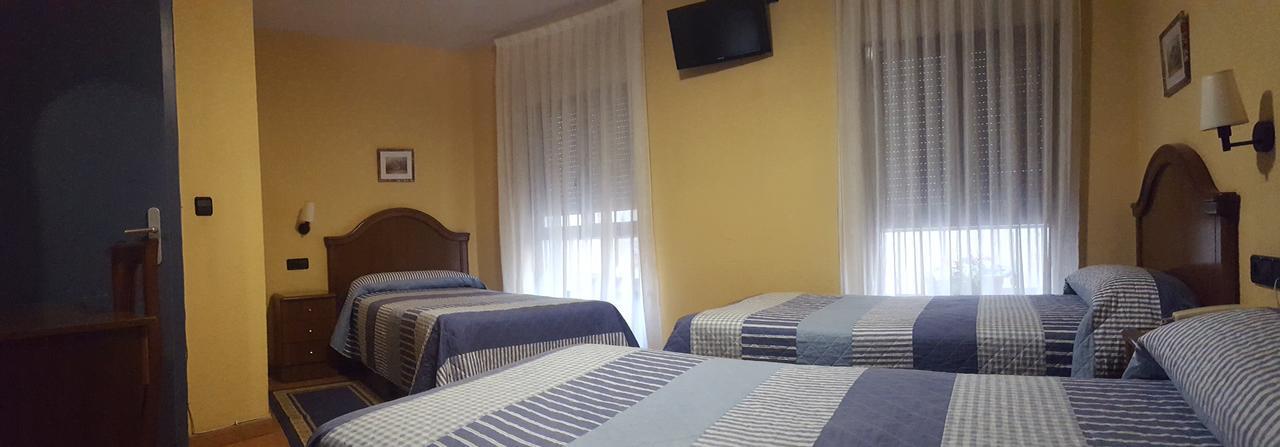 Hostal Guzman El Bueno By Gaiarooms León Exteriör bild